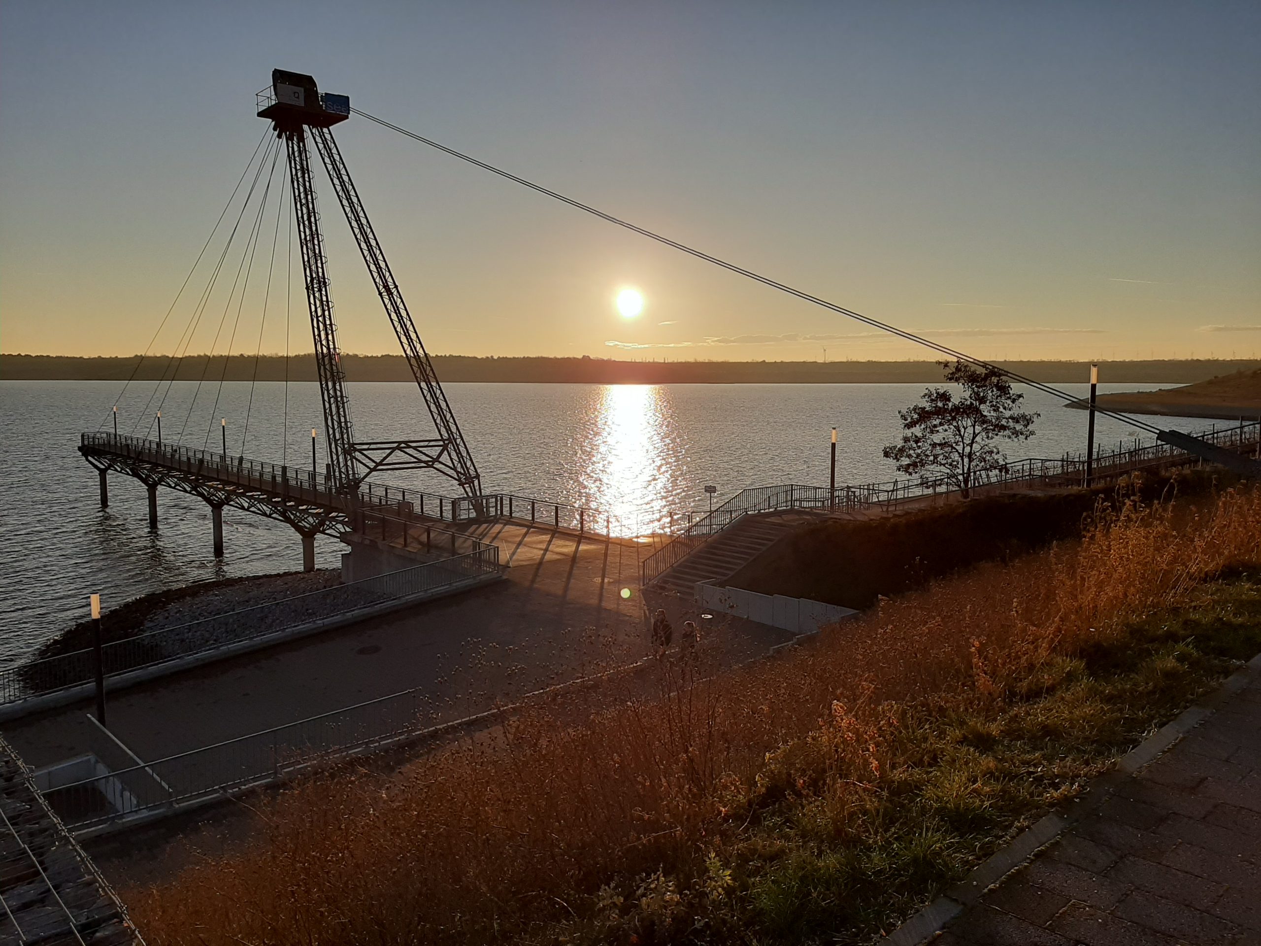 Sonnenuntergang am Hafen von Großräschen